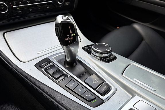 BMW 520d 27 of 29