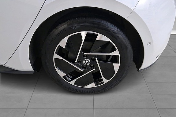 Volkswagen ID.3 15 of 17