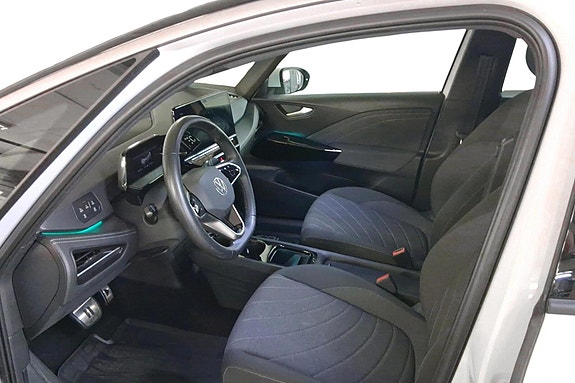 Volkswagen ID.3 5 of 17