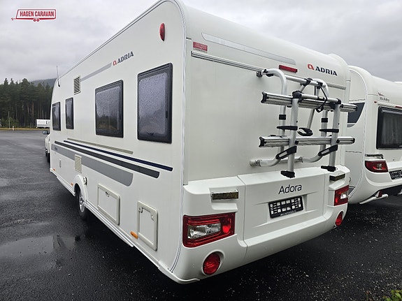 Adria Adora 572 UT - Skadevogn med mye utstyr 4 of 14
