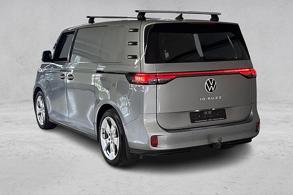 Volkswagen ID. Buzz 4 of 22