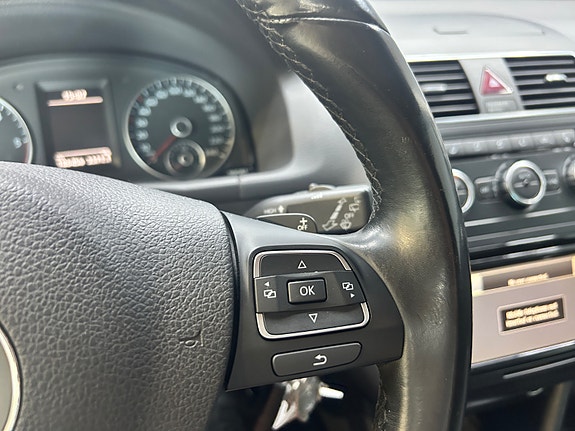 Volkswagen Touran 21 of 30