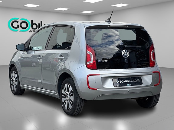 Volkswagen UP! 11 of 25