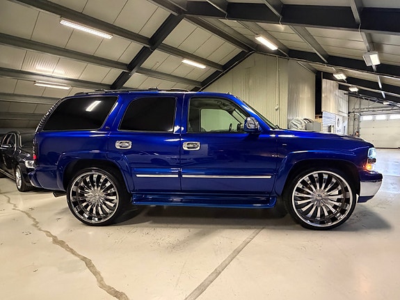 Chevrolet Tahoe 5 of 16