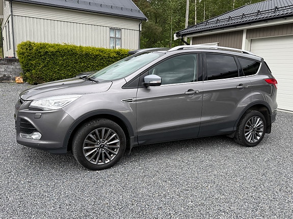 Ford Kuga 2 of 16