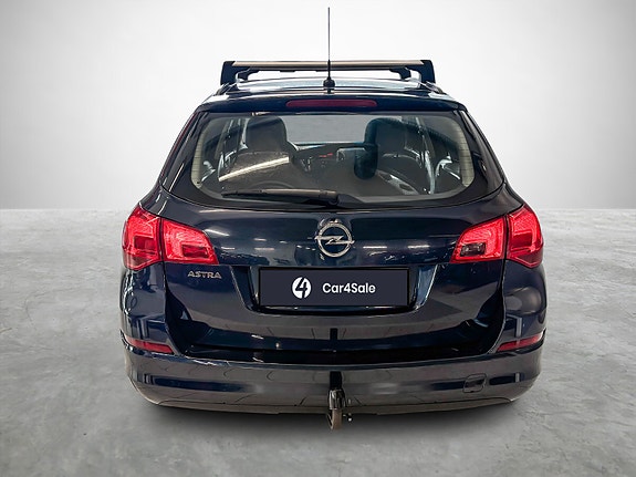 Opel Astra 4 of 24