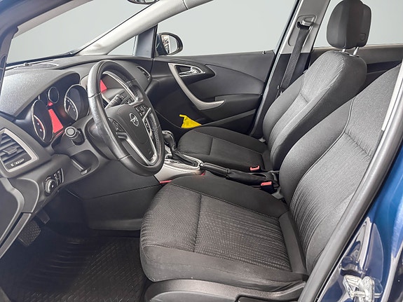 Opel Astra 10 of 24