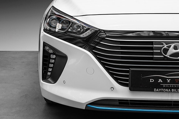 Hyundai IONIQ 7 of 28