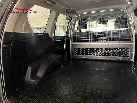 Toyota Land Cruiser 25 of 29