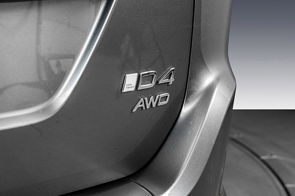Volvo XC60 14 of 30