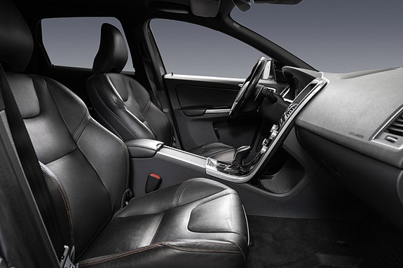 Volvo XC60 18 of 30