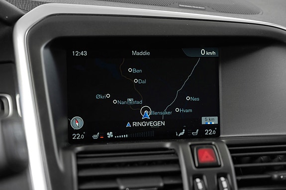 Volvo XC60 24 of 30