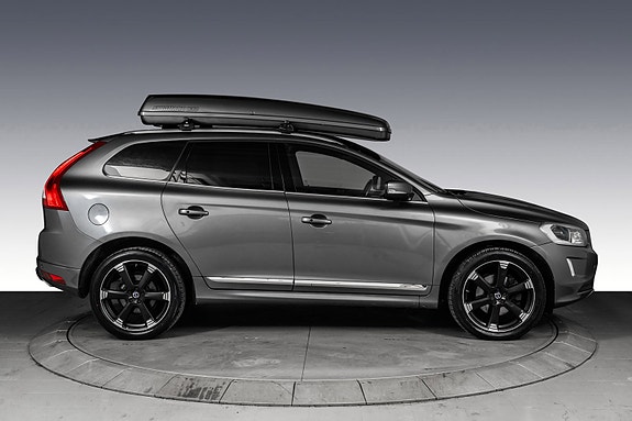 Volvo XC60 6 of 30