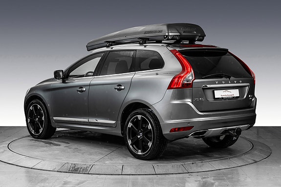 Volvo XC60 3 of 30