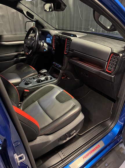 Ford Ranger Raptor 27 of 30
