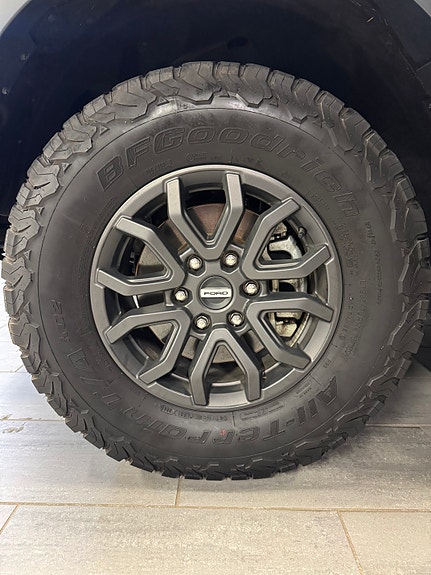 Ford Ranger Raptor 23 of 30