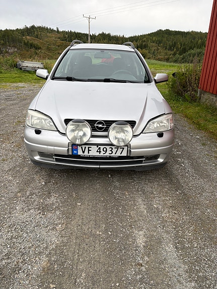 Opel Astra 3 of 10