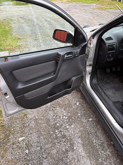 Opel Astra 7 of 10