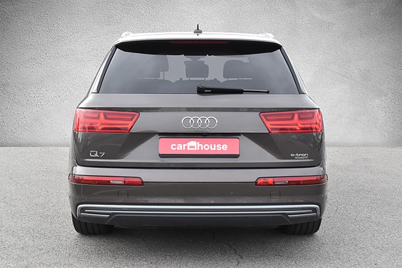 Audi Q7 5 of 30