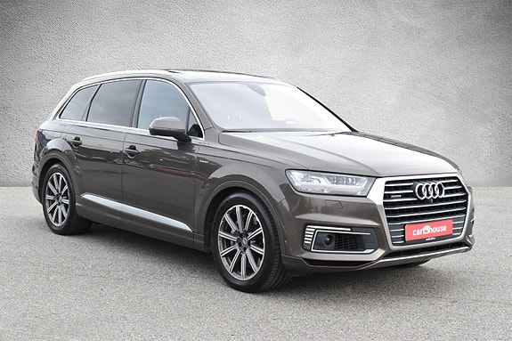 Audi Q7 3 of 30