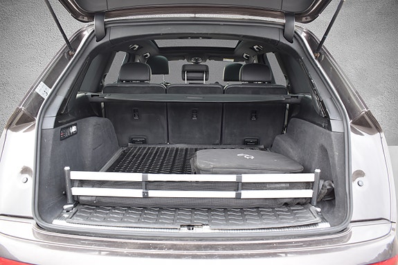 Audi Q7 11 of 30