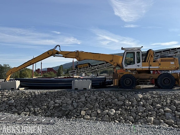 Liebherr A 932 Litronic 3 of 30