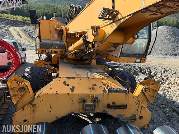 Liebherr A 932 Litronic 20 of 30
