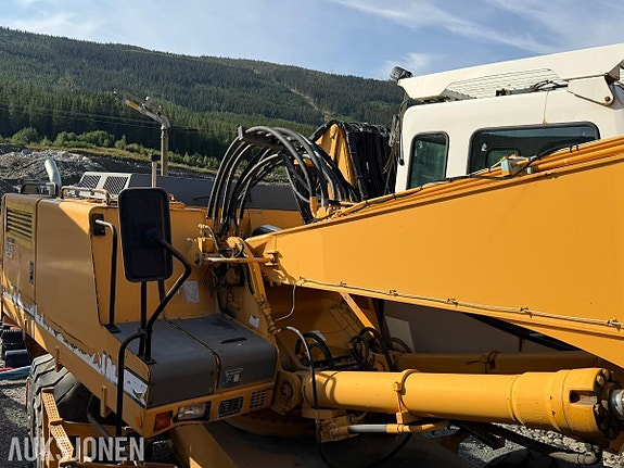 Liebherr A 932 Litronic 22 of 30