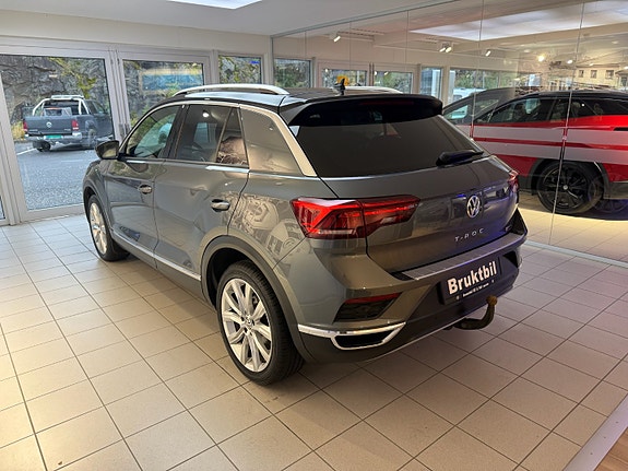 Volkswagen T-Roc 3 of 15