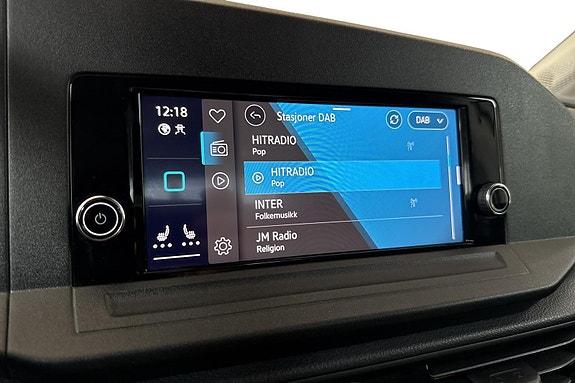 Volkswagen Caddy Maxi 12 of 30