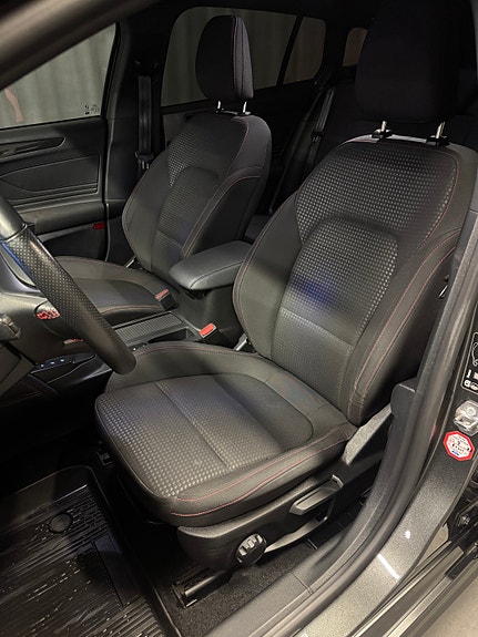 Ford Focus 14 of 30