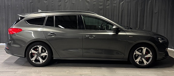 Ford Focus 7 of 30