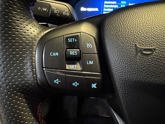 Ford Focus 25 of 30