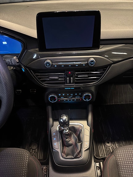 Ford Focus 23 of 30