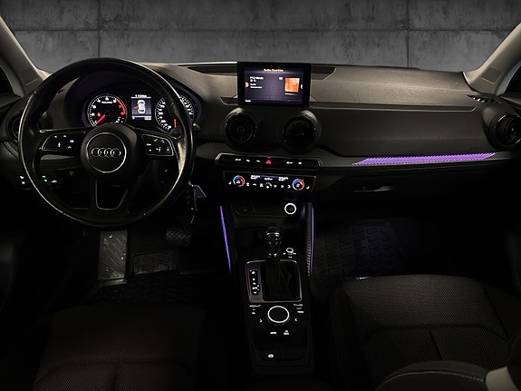 Audi Q2 11 of 17