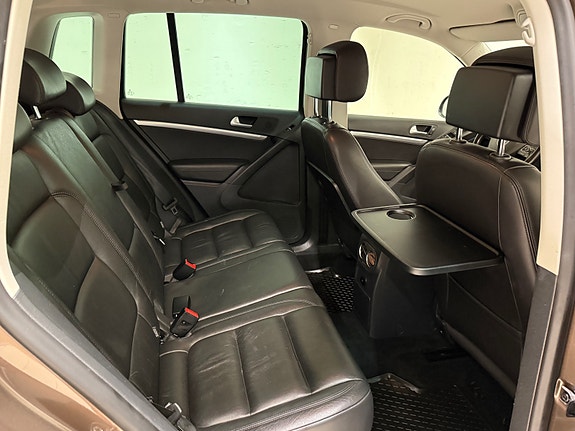 Volkswagen Tiguan 19 of 30