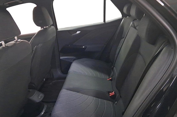 Volkswagen ID.3 6 of 16