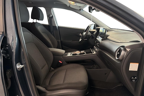 Hyundai Kona 23 of 29