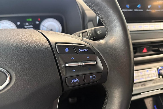Hyundai Kona 16 of 29