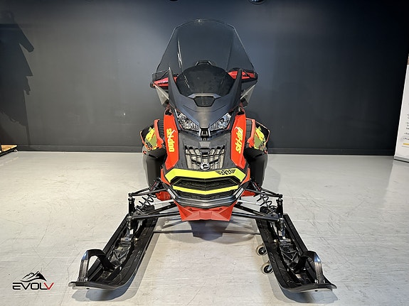 Ski-doo Expedition Xtreme 850 E-tec 3 of 3