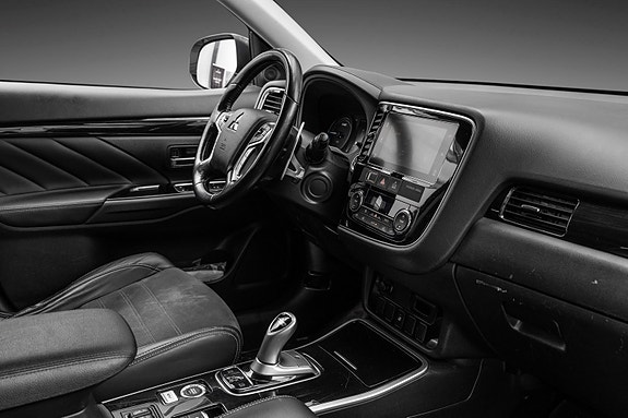 Mitsubishi Outlander 26 of 26