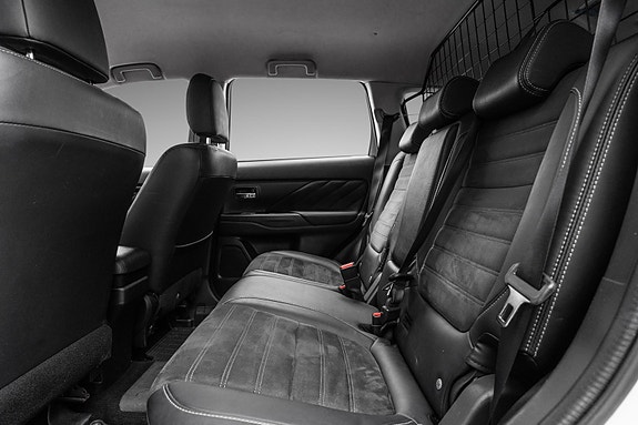 Mitsubishi Outlander 15 of 26