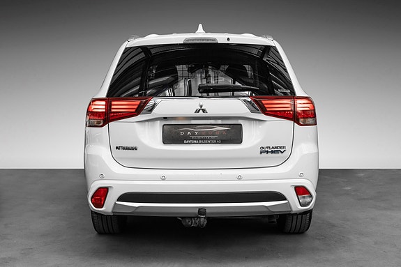 Mitsubishi Outlander 6 of 26