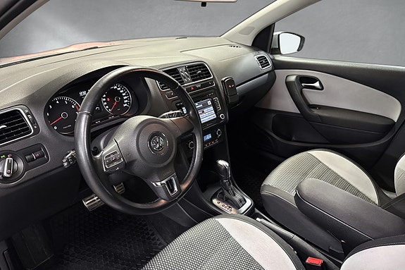 Volkswagen Polo Cross 10 of 25
