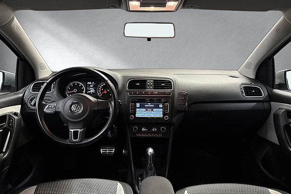 Volkswagen Polo Cross 14 of 25