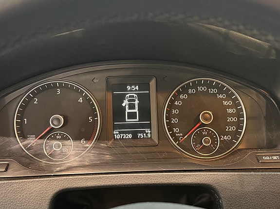 Volkswagen Transporter 10 of 14