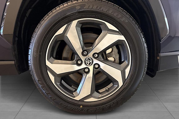 Toyota RAV4 21 of 21