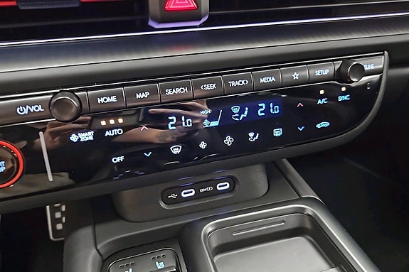 Hyundai Ioniq 6 15 of 25