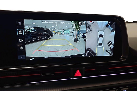 Hyundai Ioniq 6 12 of 25
