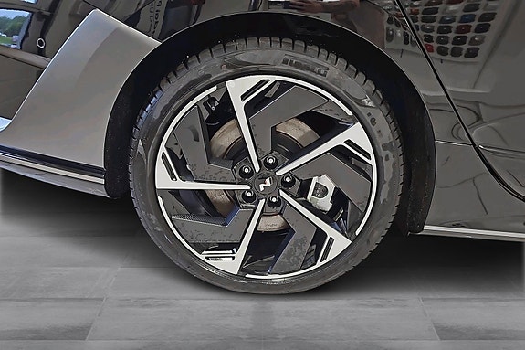 Hyundai Ioniq 6 24 of 25